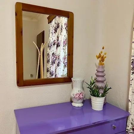 Yiayias House Apartment